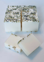 Load image into Gallery viewer, Simply Lavender Soap💜🧼
